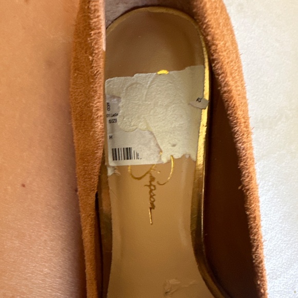 Jessica Simpson “JP Colie” round toe leather heel - Picture 2 of 4